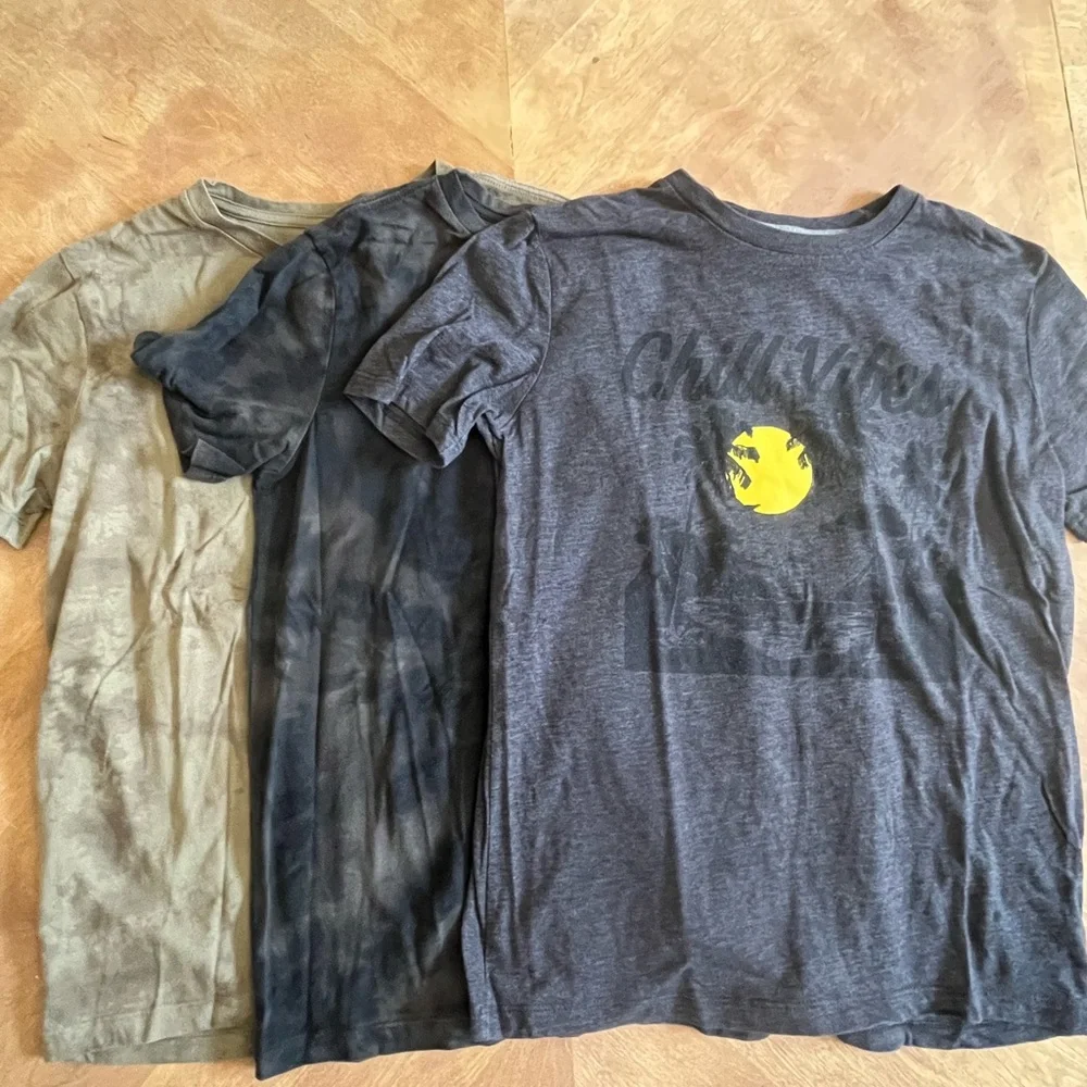 Old Navy 4-Pack Tee Bundle – Kids XL (14–16) – 1 Graphic & 3 Tie-Dye